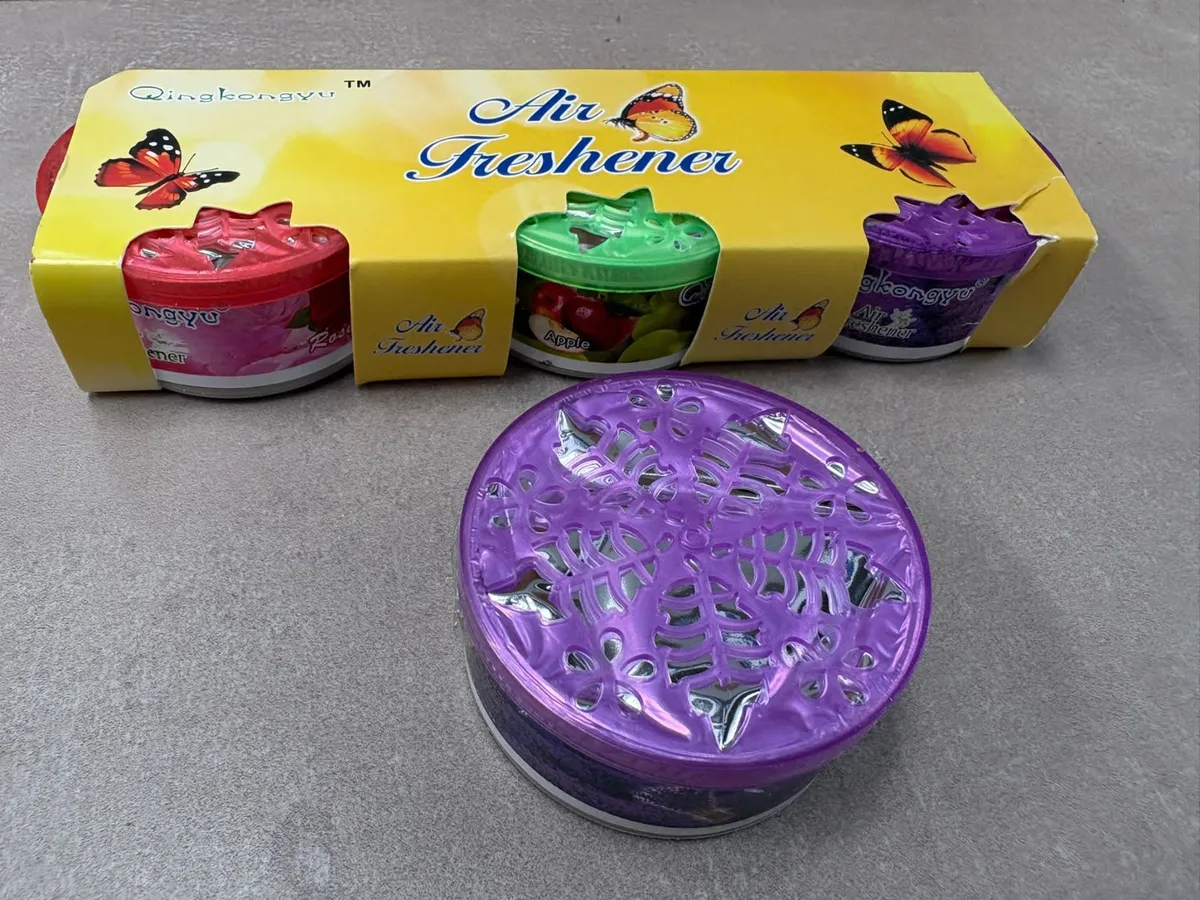 Zestaw 3 zapachowych odświeżaczy powietrza Air Freshener mix kolorów