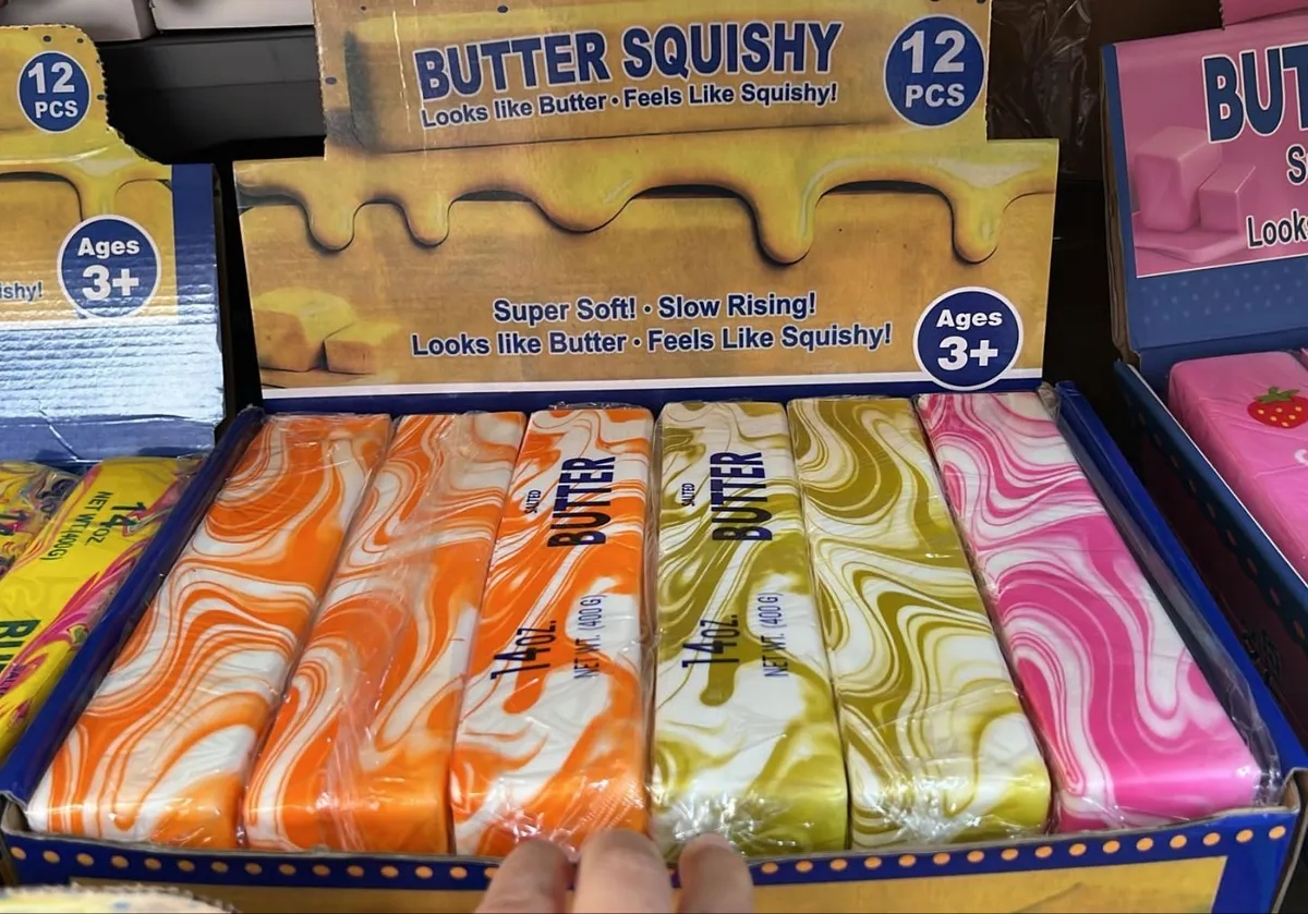Butter Squishy miękka piankowa zabawka 24cm mix kolorów