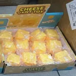 Zabawka Antystresowa Cheese Vent Toy Żółty Klocek