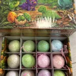Kule do kąpieli Dinosaur Bath Bomb pastelowe kolory 12 sztuk