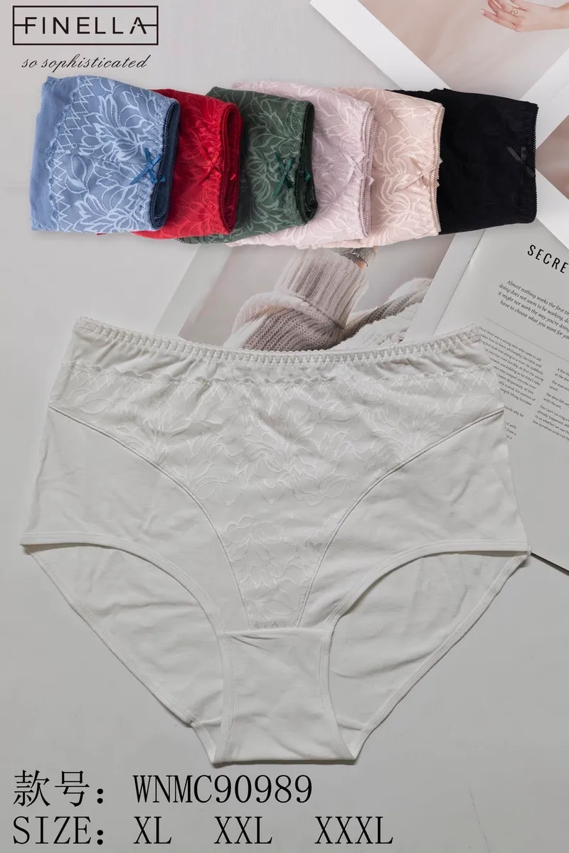 Majtki damskie Finella z koronkowym wzorem mix kolorów XL-XXXL