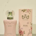 Perfumy Rose Eau de Parfum 30ml flakon różowy z kwiatowym motywem