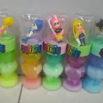 Kolorowy slime z figurką postaci, zestaw 6 sztuk