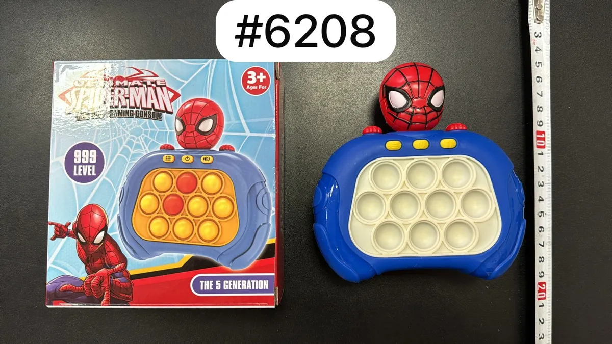 Konsola sensoryczna Spiderman niebieska z bąbelkami antystresowymi