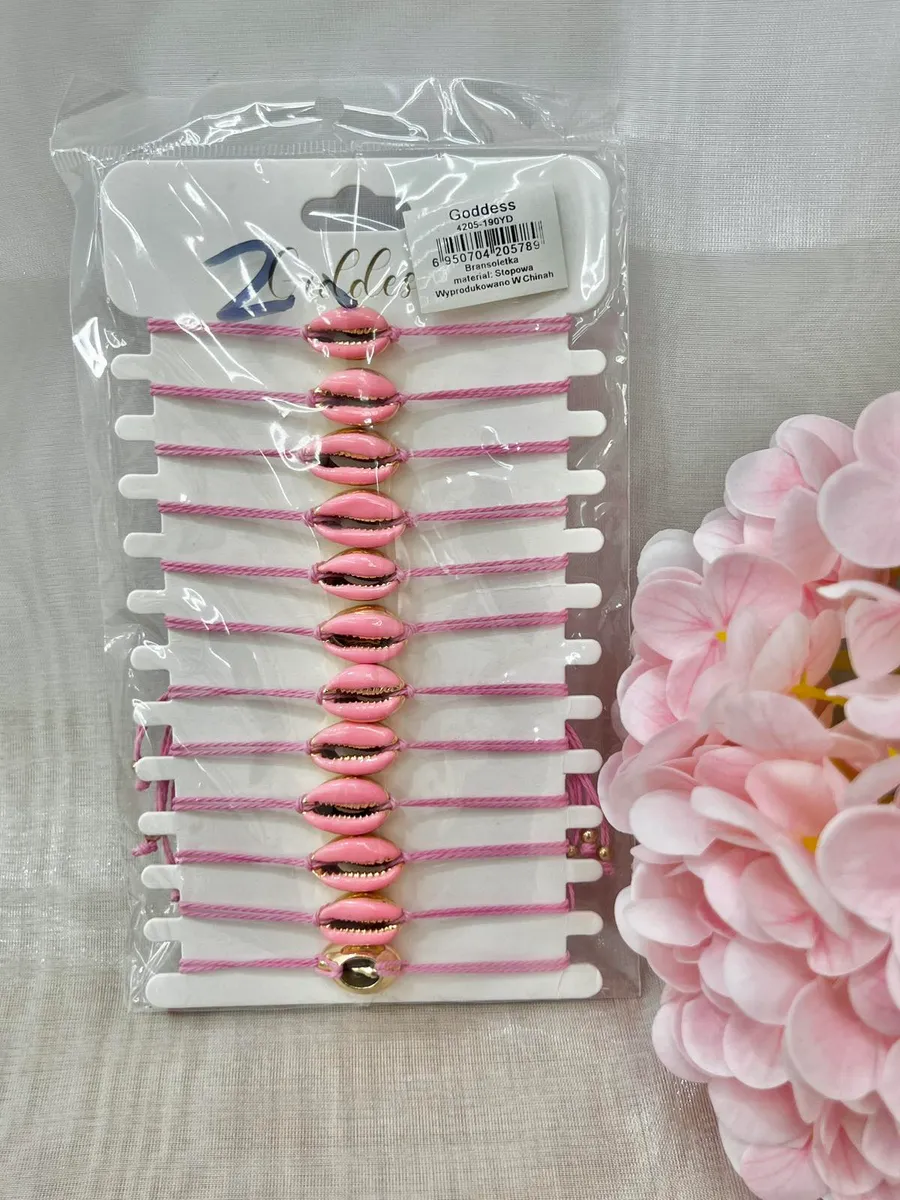 Zestaw 12 różowych bransoletek z muszelkami na różowym sznurku w opakowaniu plastikowym