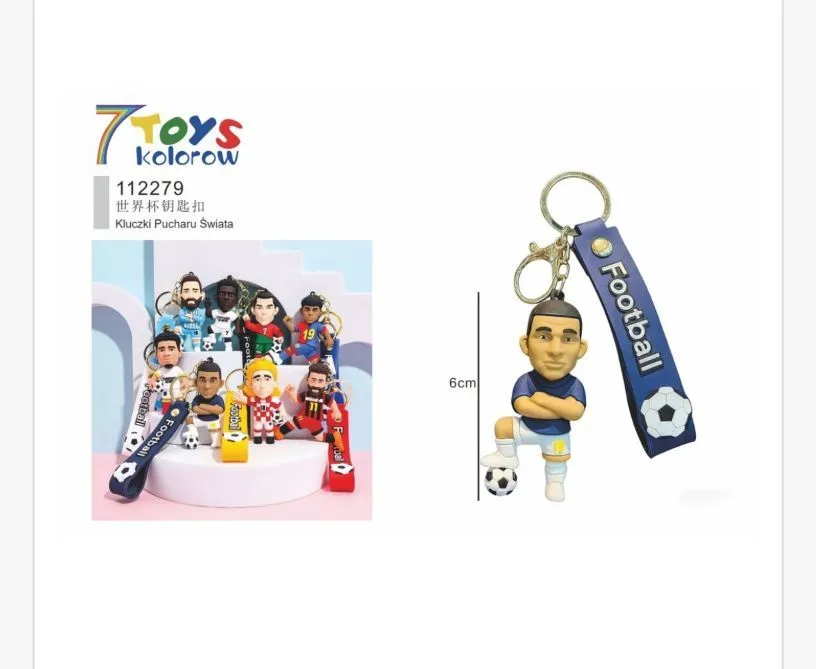 Brelok piłkarz w granatowej koszulce z piłką i zawieszką Football 6 cm