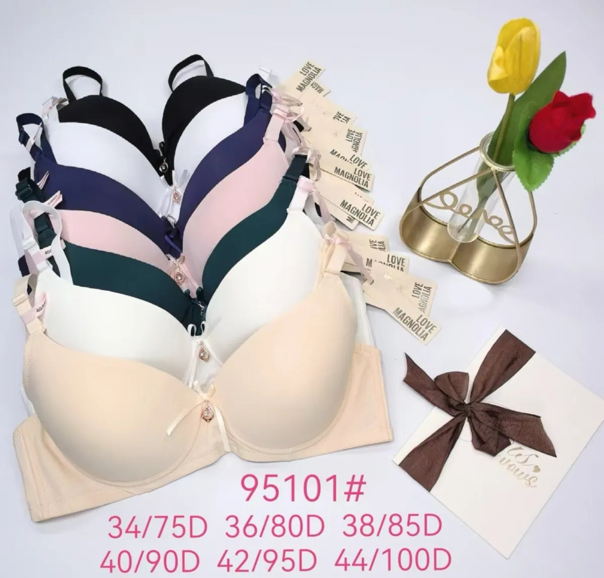 Zestaw biustonoszy Love Magnolia w kolorach beż, biel, granat, róż, z ozdobą i regulowanymi ramiączkami