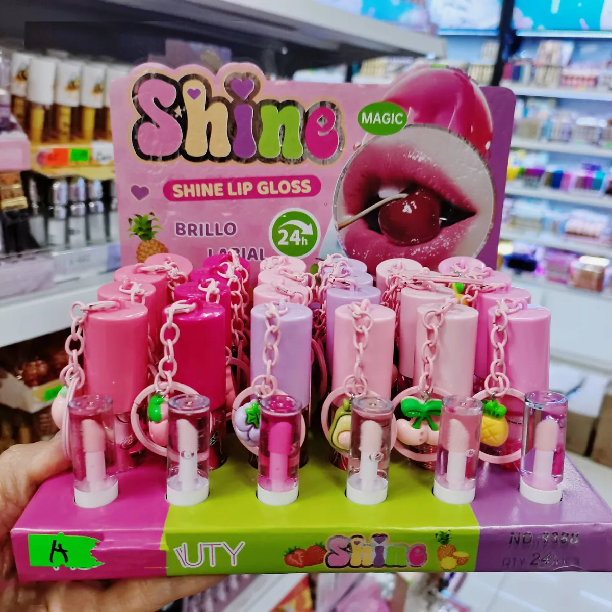 Shine Lip Gloss naturalny różowy błyszczyk do ust z breloczkiem owocowym