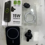 Magnetyczna bezprzewodowa ładowarka samochodowa 15W czarna