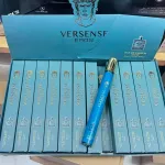 Versense Eros Perfumetka 35ml niebieska z metalicznym połyskiem
