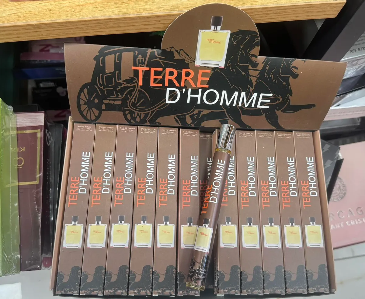 Perfumetka Terre d'Homme 35ml w eleganckim brązowym opakowaniu