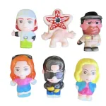 Zestaw 6 figurek postaci kolorowych plastikowych