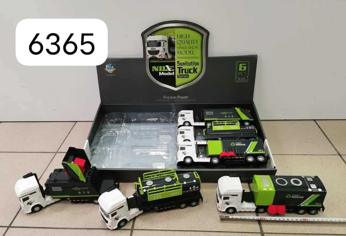 Model ciężarówki Sanitation Truck biało-zielony zestaw 6 sztuk