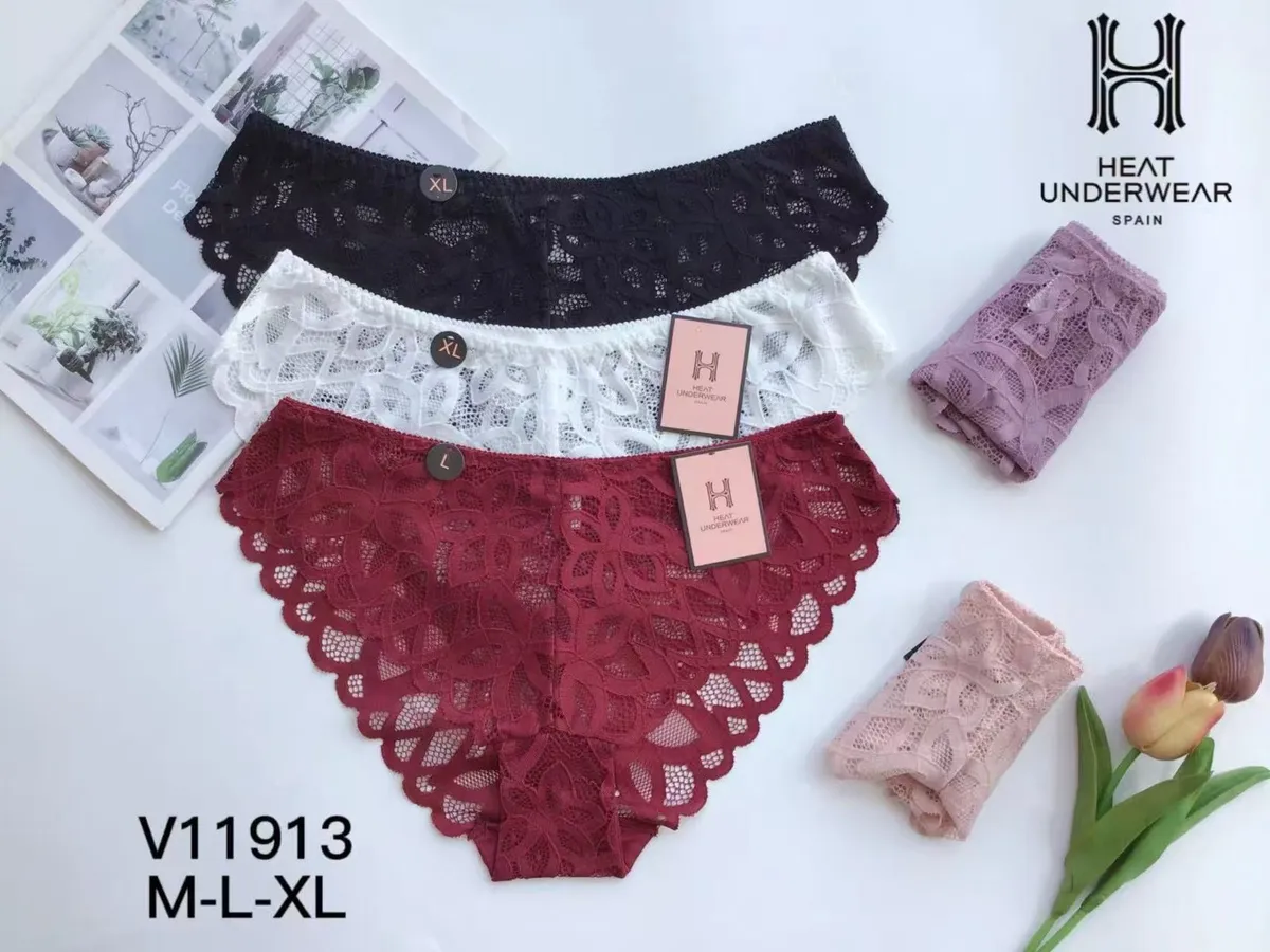 Zestaw trzech koronkowych majtek w kolorach czarnym, białym i bordowym z metkami Heat Underwear