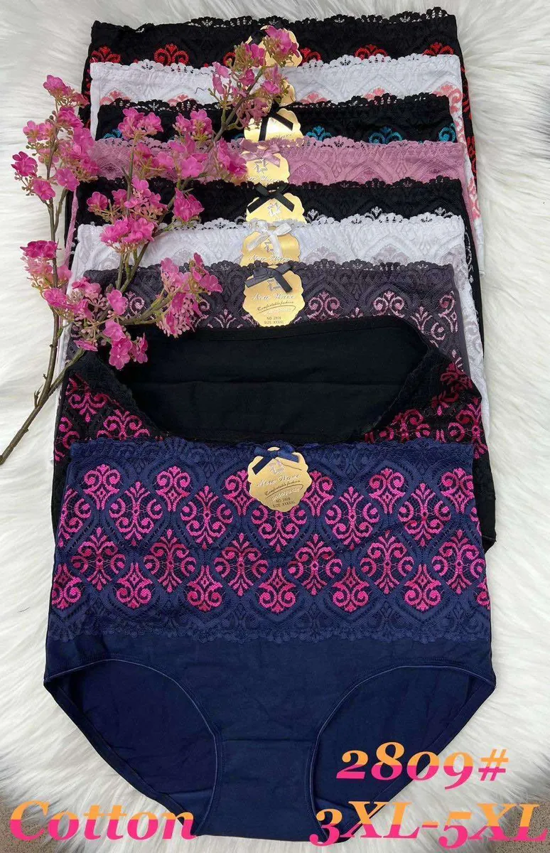 Zestaw kolorowych majtek damskich z koronką w rozmiarach 3XL-5XL ułożonych na białym tle