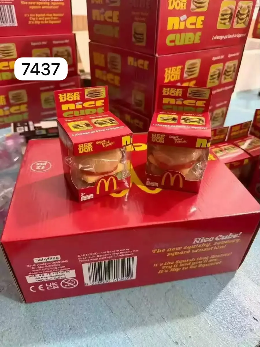 Figurka McDonald's Hamburger z Super Solid Squish, zabawka antystresowa