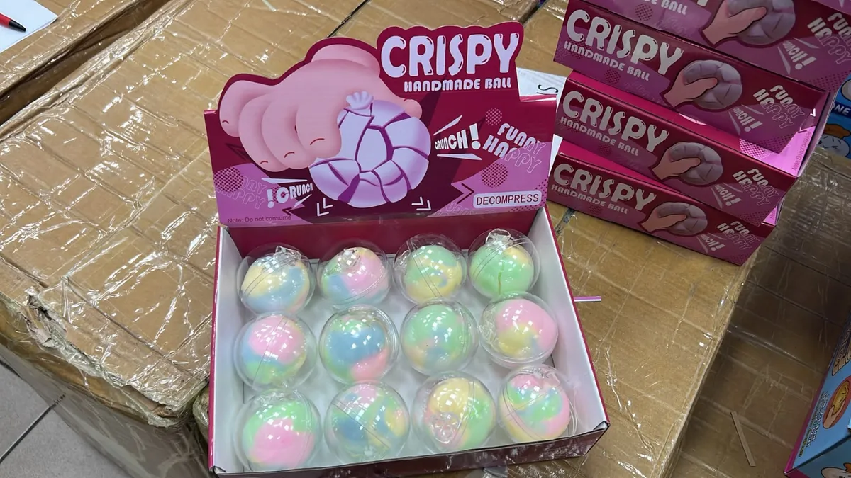 Pastelowe kulki antystresowe Crispy Handmade Ball w plastikowym opakowaniu zbiorczym