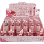 Ushas Velvet Touch Matte pomadka do ust z zawieszką motyl różowa