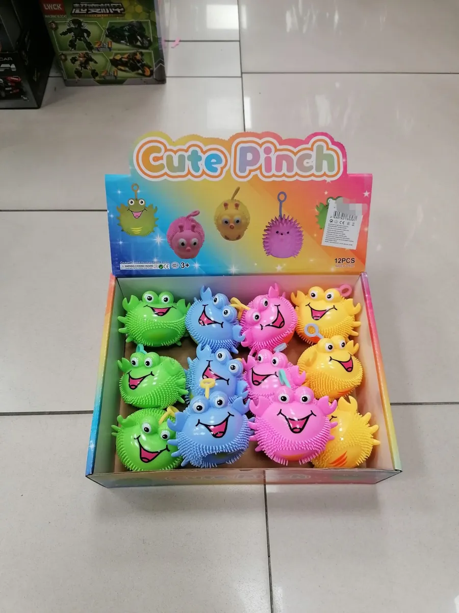 Zabawka sensoryczna Cute Pinch miękka piłka z wypustkami mix kolorów