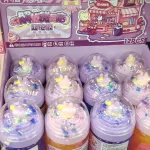 Kolorowy slime z brokatem i dekoracją w kubeczku 12 sztuk