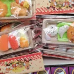 Zestaw Miniaturowych Sztucznych Potraw Sushi i Kurczak
