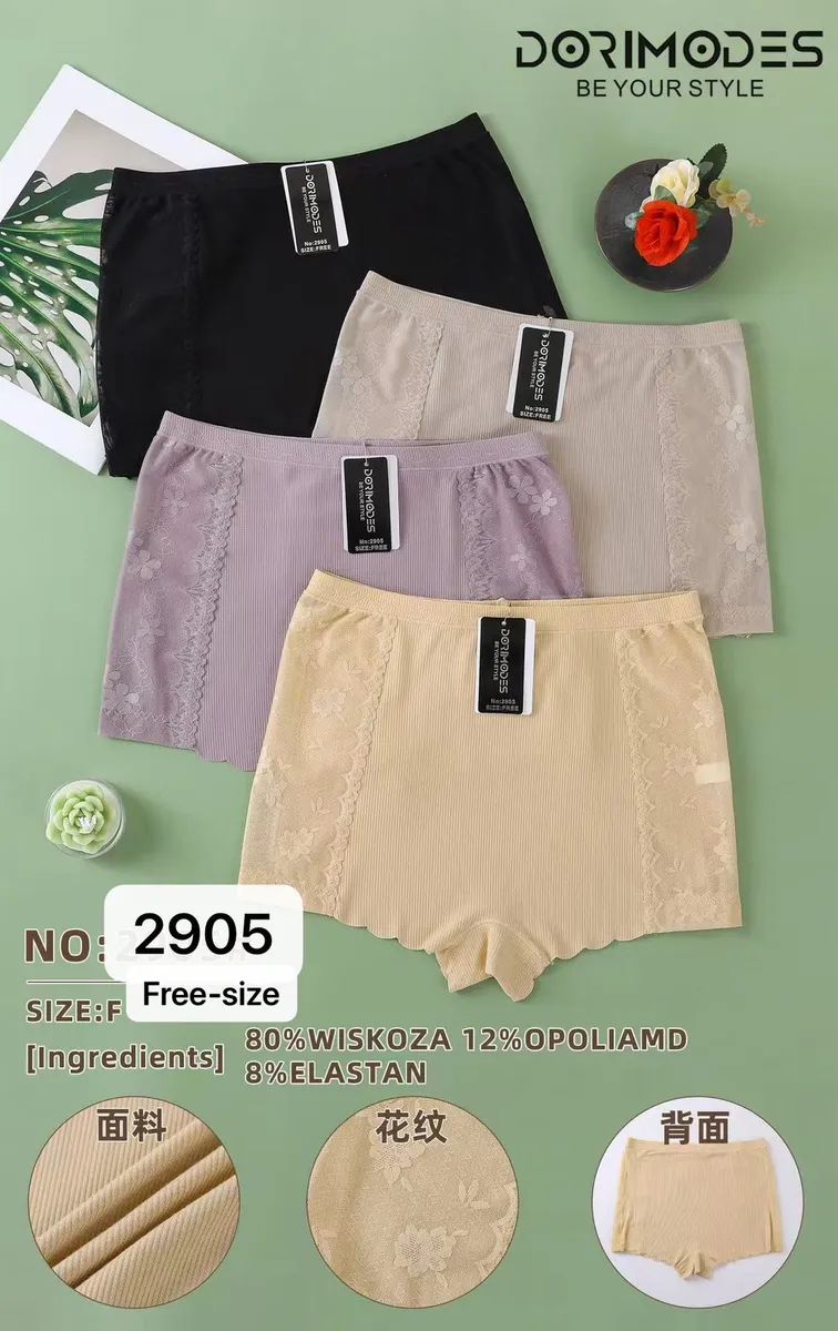 cztery pary majtek damskich w kolorach czarnym, beżowym, jasnofioletowym i jasnobeżowym z koronkowymi wstawkami