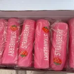Piórnik Strawberry Różowy z Truskawką 22cm