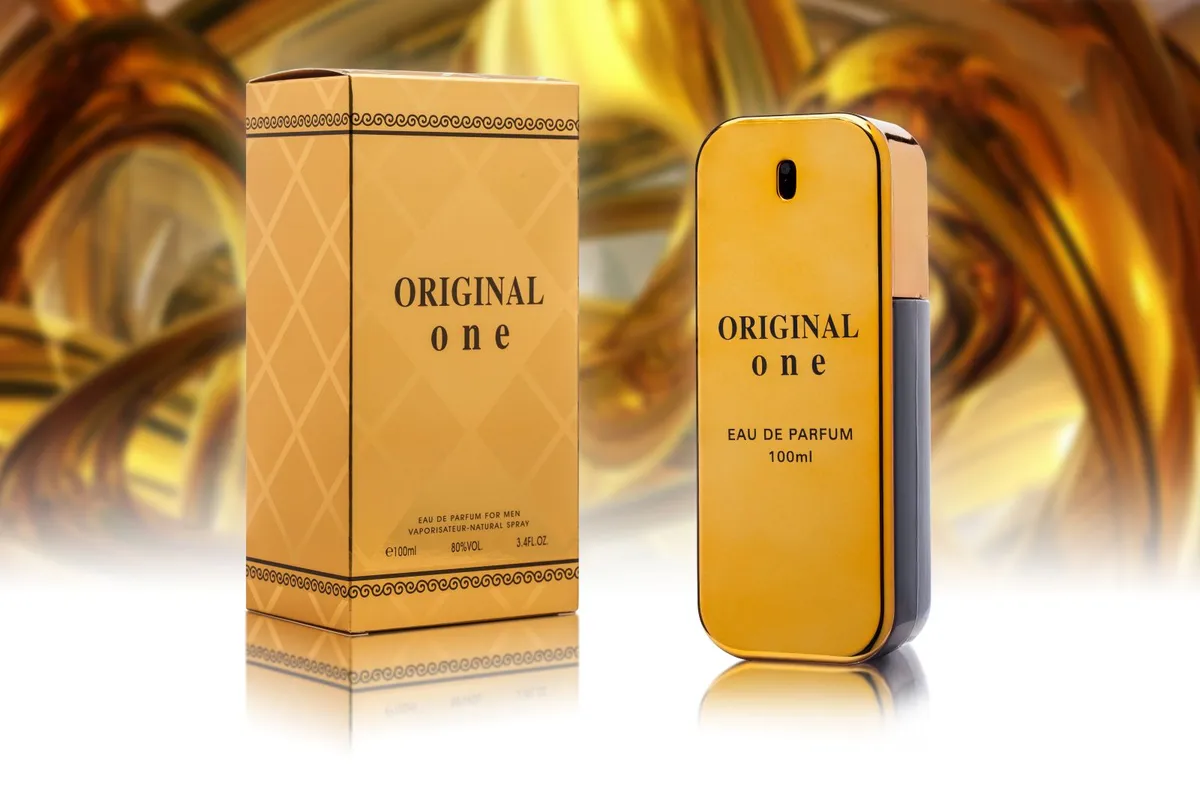 złoty flakon perfum Original One 100ml z atomizerem i złote pudełko