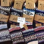 Skarpetki damskie wzorzyste Natur Schaf Wolle mix kolorów 35-40