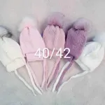 Zestaw komplet czapek dziecięcych z pomponem 40/42 pastelowe