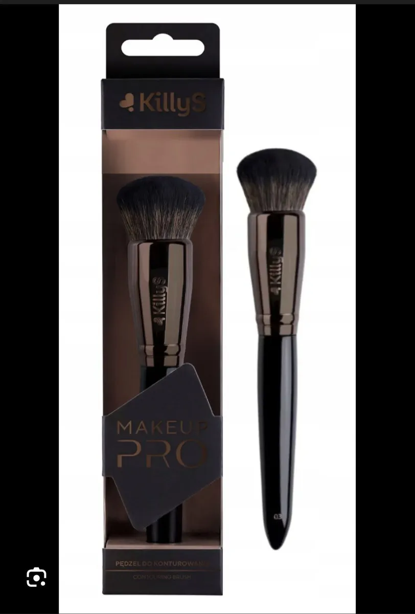 Pędzel do konturowania KillyS Makeup Pro z czarnym trzonkiem i brązową metaliczną skuwką w opakowaniu kartonowym