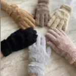 Rękawiczki damskie miękkie mix kolorów 90% akryl 10% elastan