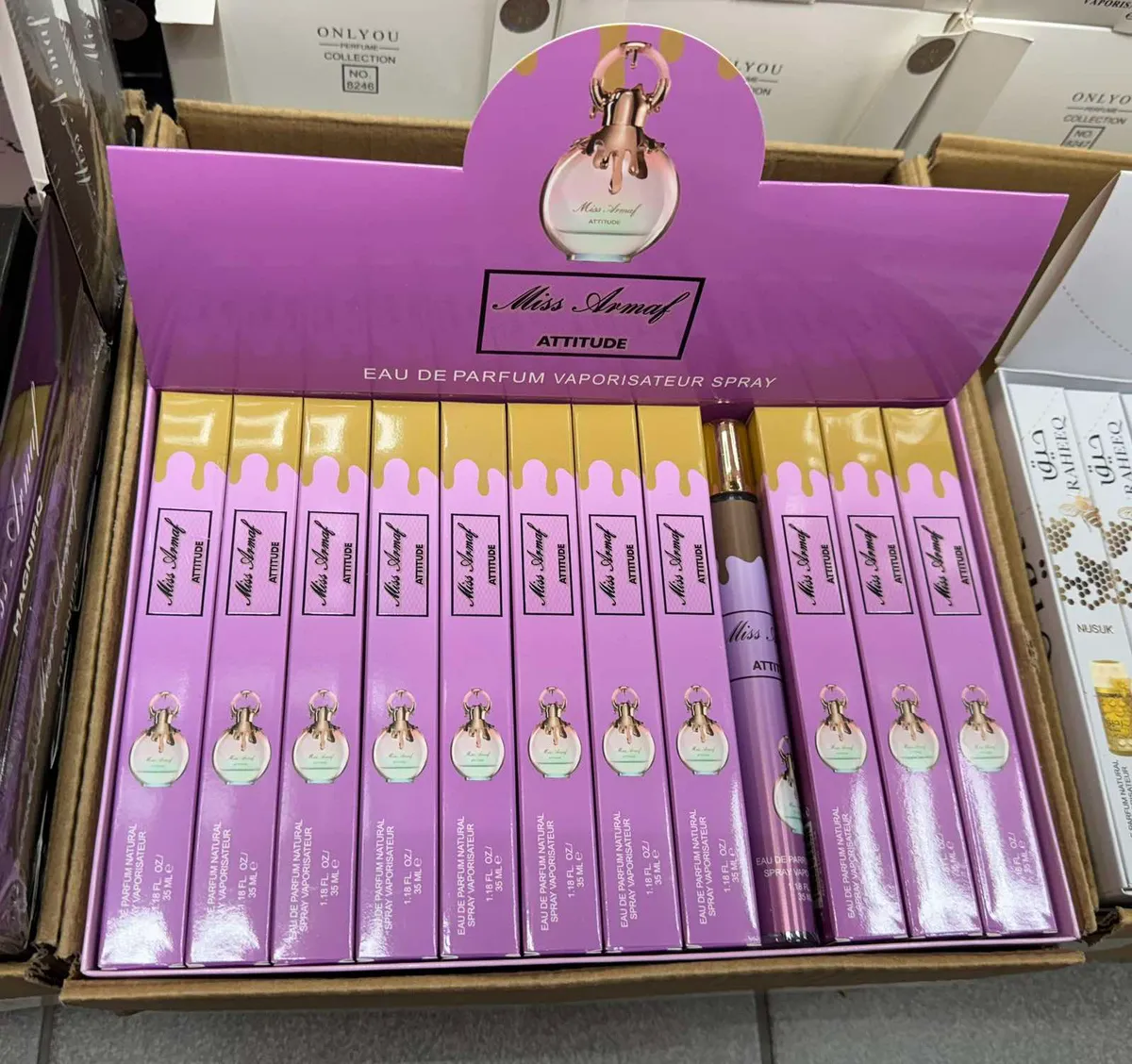 Perfumetki Miss Armaf Attitude 35 ml w różowo-złotych opakowaniach w kartonie zbiorczym
