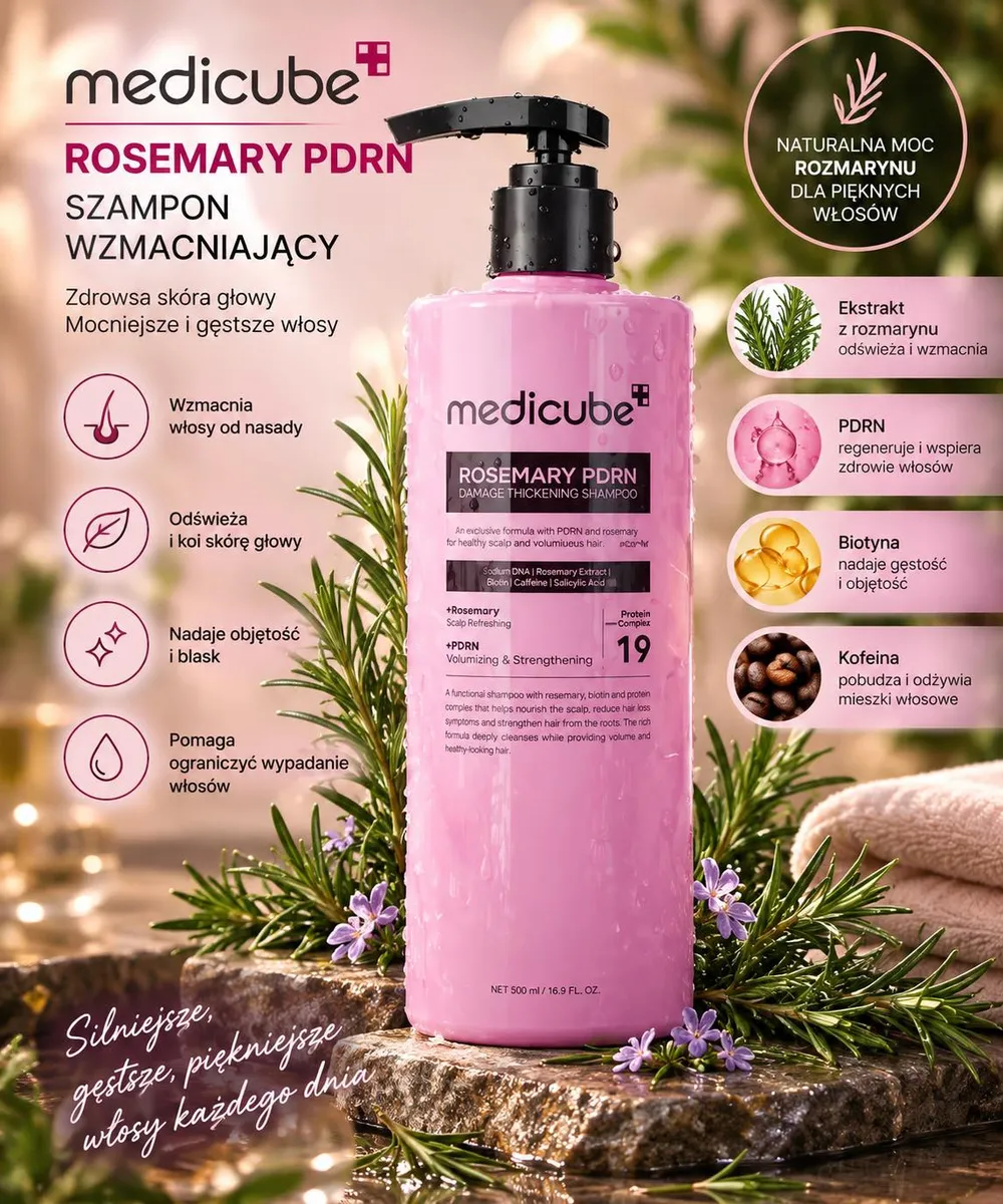 Różowa butelka szamponu Medicube Rosemary PDRN z czarną pompką na tle rozmarynu i ręcznika