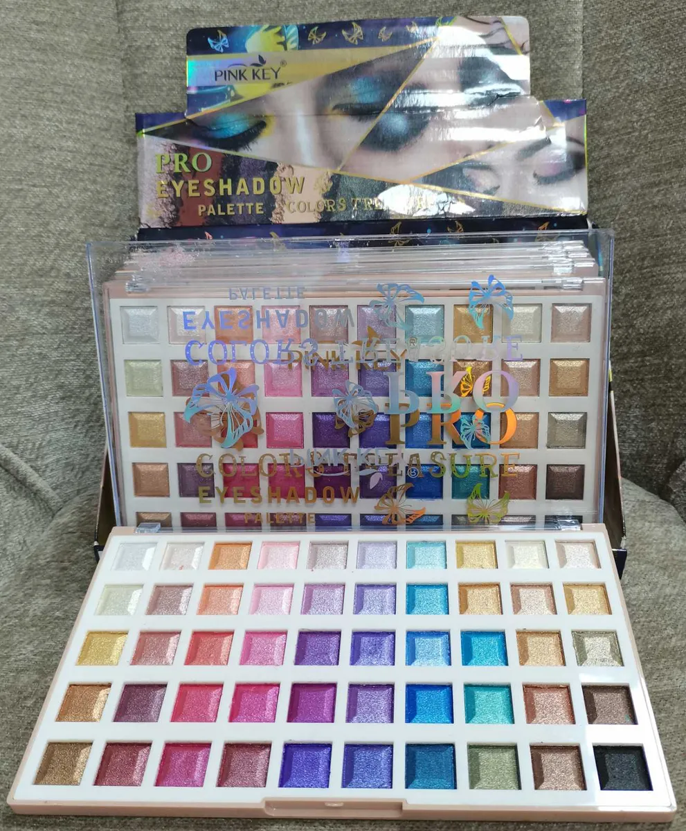 Paleta cieni do powiek Pink Key z 63 kolorami metalicznymi i matowymi w białym opakowaniu z holograficznymi motylami