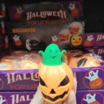 Halloween Pop Up Pumpkin świecąca dynia z duchem zielonym
