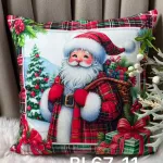 Poszewka na poduszkę świąteczna 40x40 cm z Mikołajem i prezentami