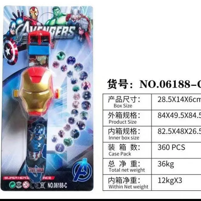 Zabawka zegarek Avengers z maską Iron Mana i paskiem Kapitana Ameryki na opakowaniu