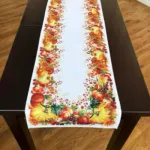 Bieżnik dekoracyjny 85x85 cm z motywem jesiennych owoców i warzyw