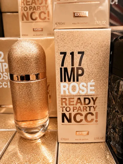 Perfumy 717 IMP ROSE Ready to Party 80ml w złoto-różowym brokatowym flakonie i kartoniku