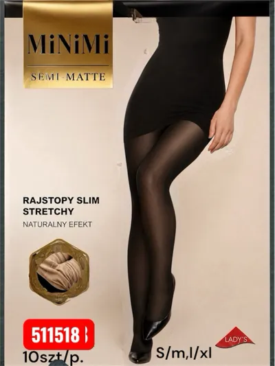 Opakowanie rajstop MiNiMi Semi Matte czarne na modelce w czarnej sukience, 10 sztuk w opakowaniu