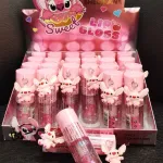 Sweet Lip Gloss różowy błyszczyk do ust z zawieszką 24 szt