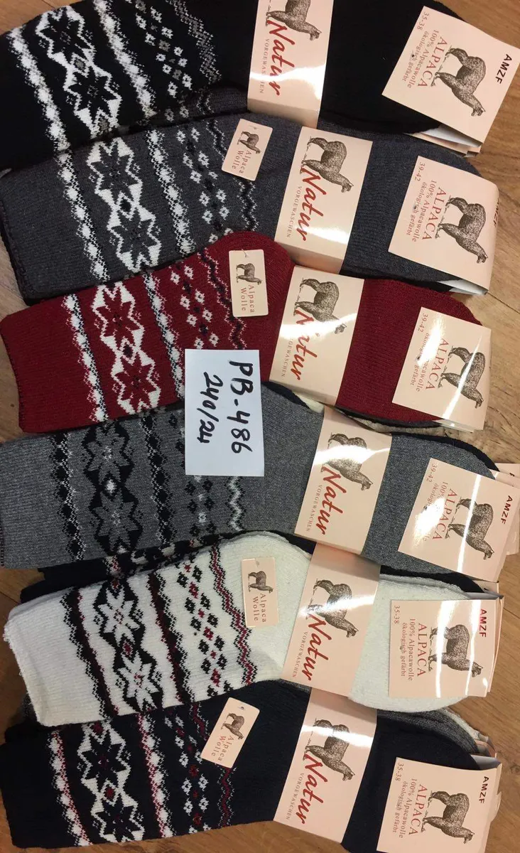 Skarpety Alpaca Natur w zimowe wzory w kolorach czarnym, bordowym, szarym, białym i granatowym