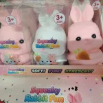 Zabawka królik Squeaky Rabbit Fun miękka różowa i biała 3+
