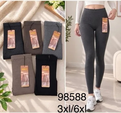 Legginsy damskie w rozmiarach 3XL-6XL w kolorach czarnym, szarym i brązowym, model na nodze