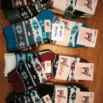 Skarpety Alpaca Natur we wzory zimowe mix kolorów 35-38, 39-42